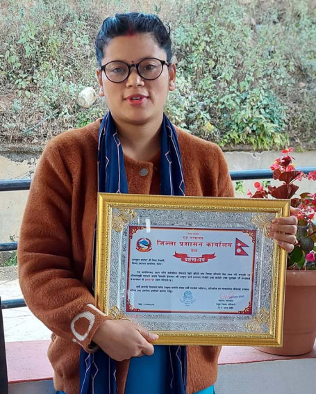 निशा फेवाली (आ.व. २०७९।८० को बर्ष उत्कृष्ट कर्मचारी)